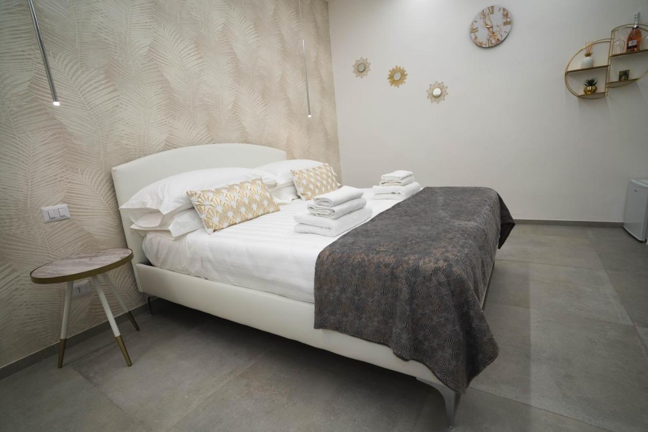 Arco Alto Rooms Bari Exterior foto